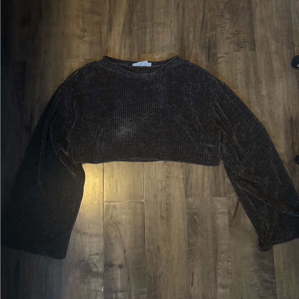 Urban Outfitters Cropped Gray Knit Sweater